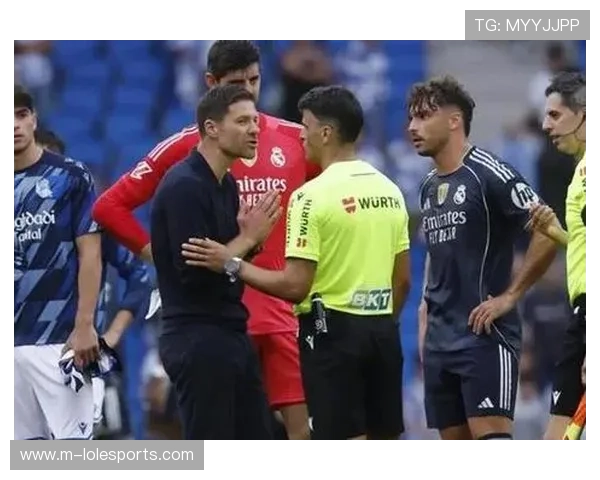 皇马就裁判判罚向国际足联申诉，联赛公正性再引讨论